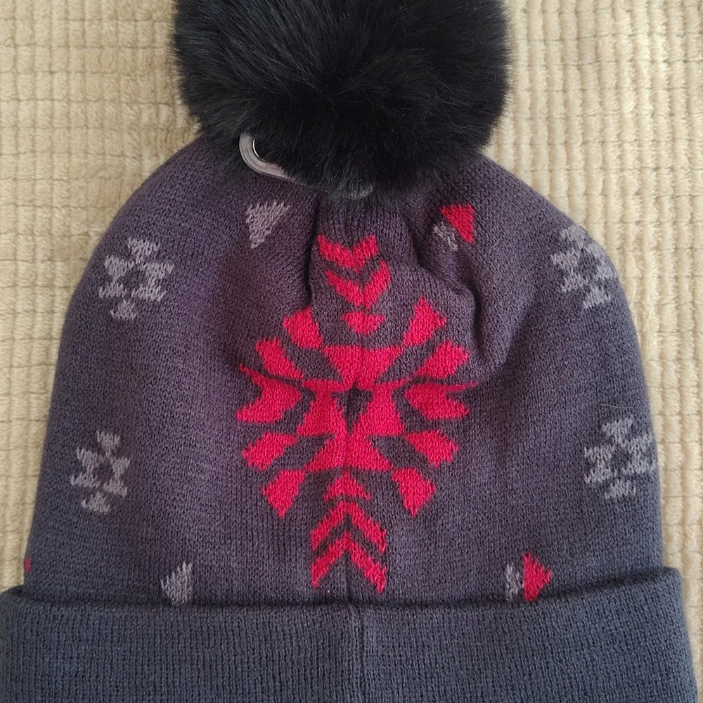NWT Simply Southern SIMPLY BEANIE 0223 Aztec‎ Print Beanie with Pompom
